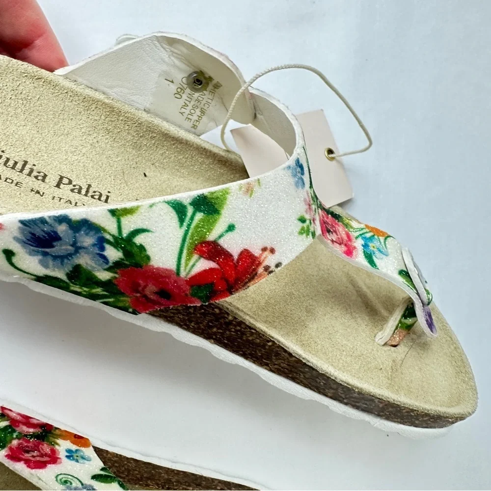 Giulia Palai these white